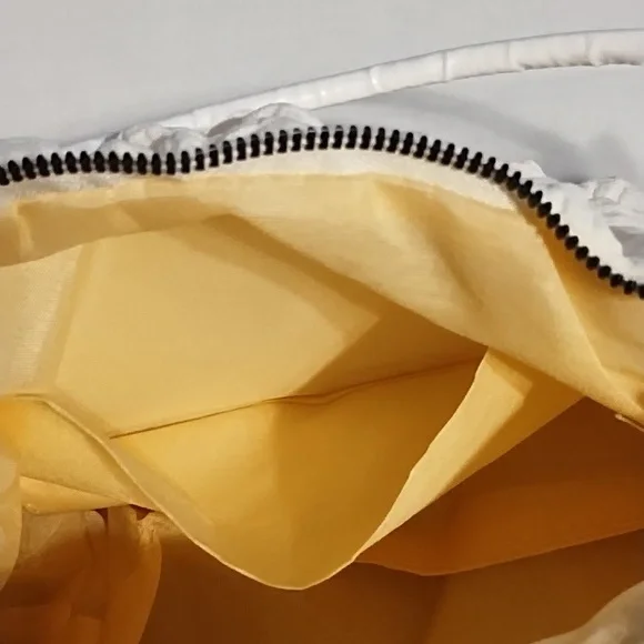 Nwot Off-white Cloth Bag - Picture 11 of 11